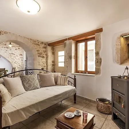 Nyaraló Casa Eleni Hriszí Aktí Haniá