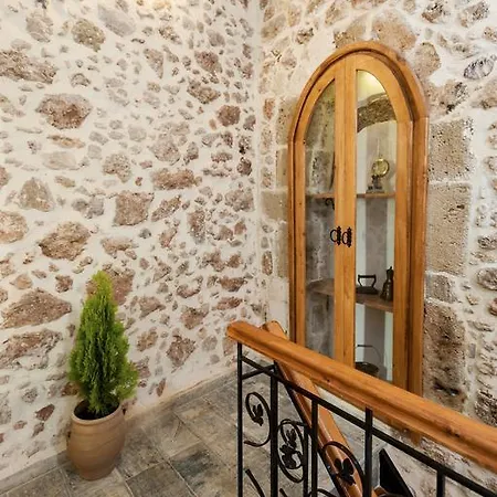 Будинок відпочинку Casa Eleni *